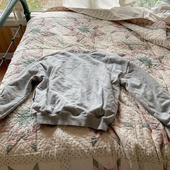 POPFLEX Gray Crewneck Sweatshirt with White Embroidered Crest - Picture 4 of 5